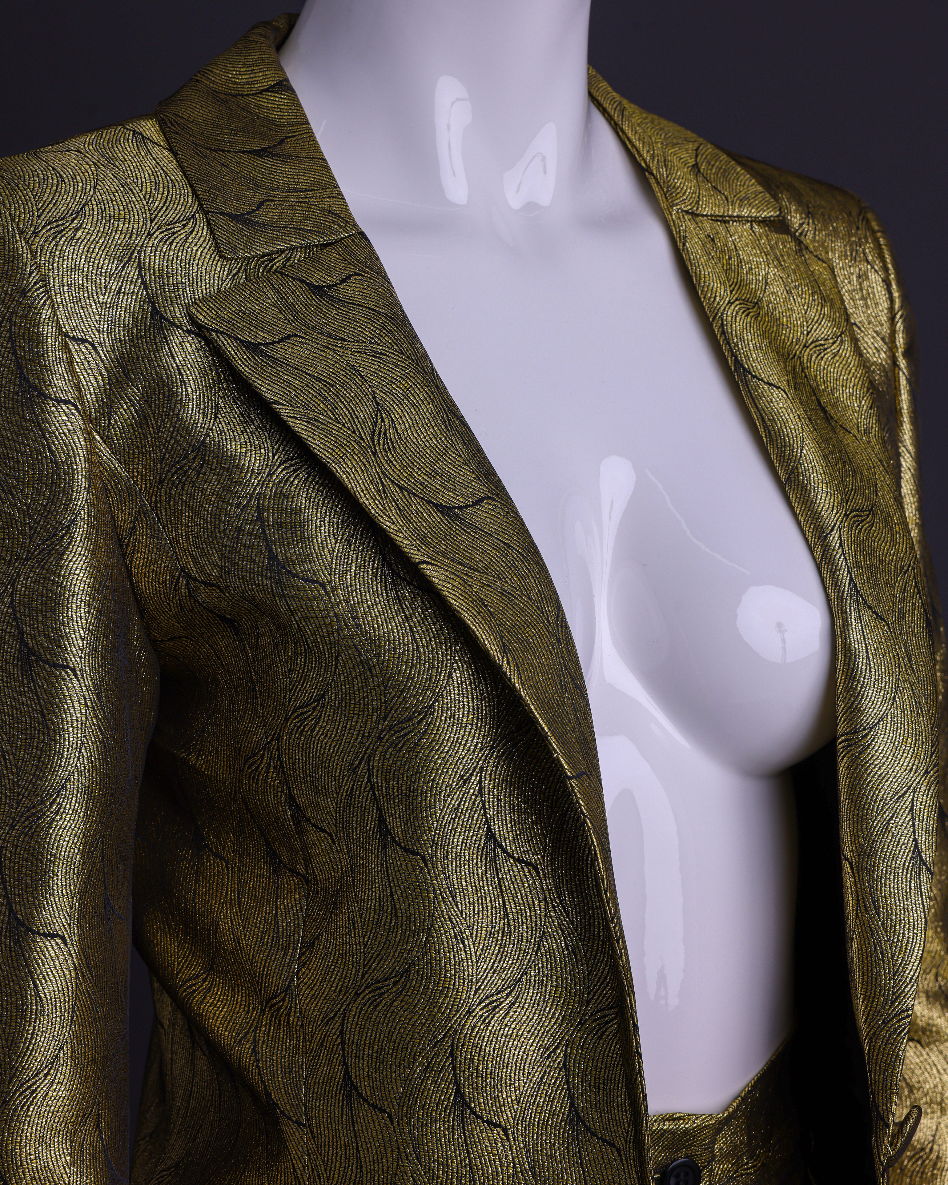 Traje de jacquard metalizado Sprial Gold con solapa de muesca extendida y pantalón pallazo